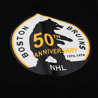  (Mitchell & Ness Training Camp Crewneck Sweatshirt - Boston Bruins - Adult)