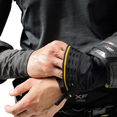  (Warroad TILO Padloc Neck and Wrist Top - Adult)