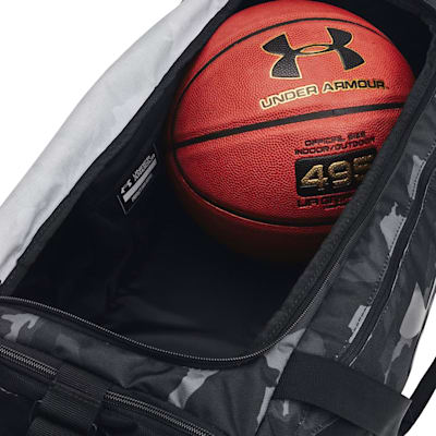  (Under Armour Undeniable 5.0 Duffle Bag - Small)