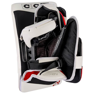  (CCM EFlex 7.9 Heaton Goalie Blocker - Intermediate)