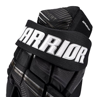  (Warrior Covert QR7 Pro Hockey Gloves - Junior)