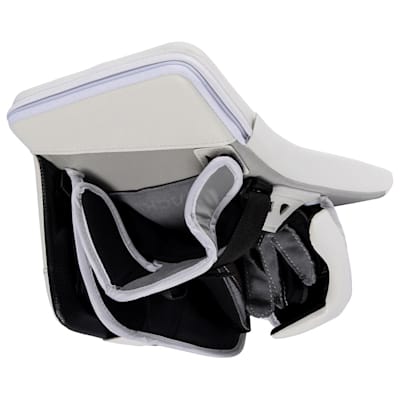  (CCM Tacks Goalie Blocker - Intermediate)