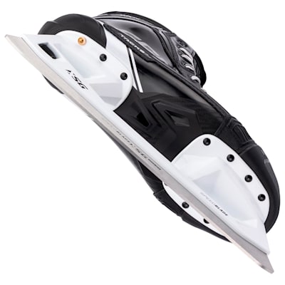  (CCM Tacks XR70 Goalie Skates - Junior)