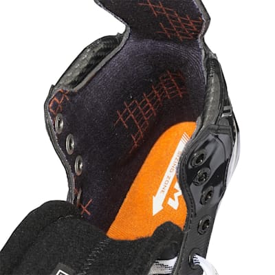  (CCM Tacks XR90 Ice Hockey Skates - Youth)
