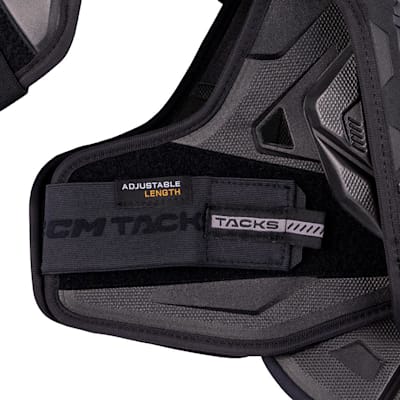  (CCM XR Pro Hockey Shoulder Pad - Senior)