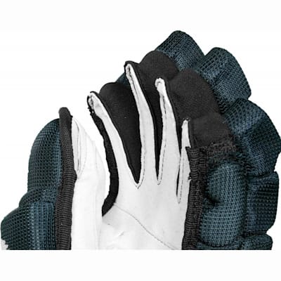 Suede Palm Gives You A Great Feel For The Stick (Graf G700 IX Gloves - Junior)
