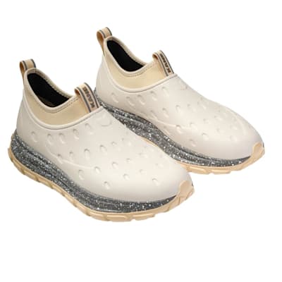  (Kane Revive AC Recovery Shoe - Gravel - Adult)