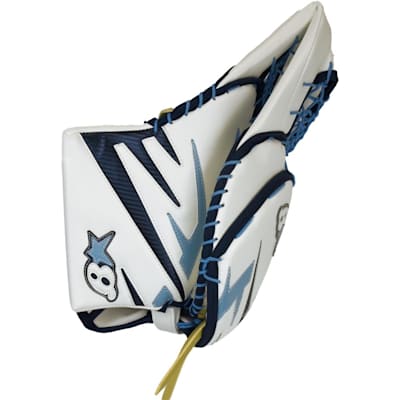 Glove Angle Closed (Brians Sub Zero Goalie Catch Glove - Senior)