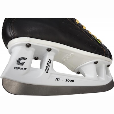 Holder & Runner View (Graf Supra 703 Ice Hockey Skates '11 Model - Senior)