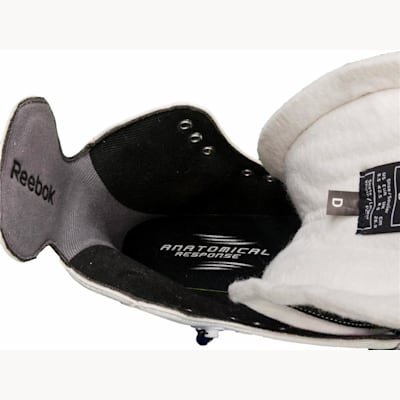 Reebok white k skates hotsell
