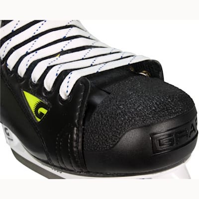 Maximum Protection While Also Lightweight (Graf Ultra G65 Ice Skates - Senior)