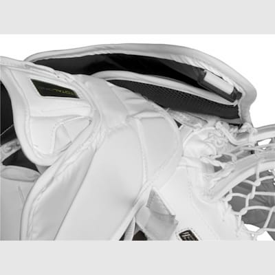 Internal Adjustment Straps For A Custom Fit (Bauer Supreme TotalOne Goalie Catch Glove - Senior)