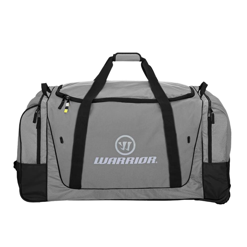 large sports bags with wheels