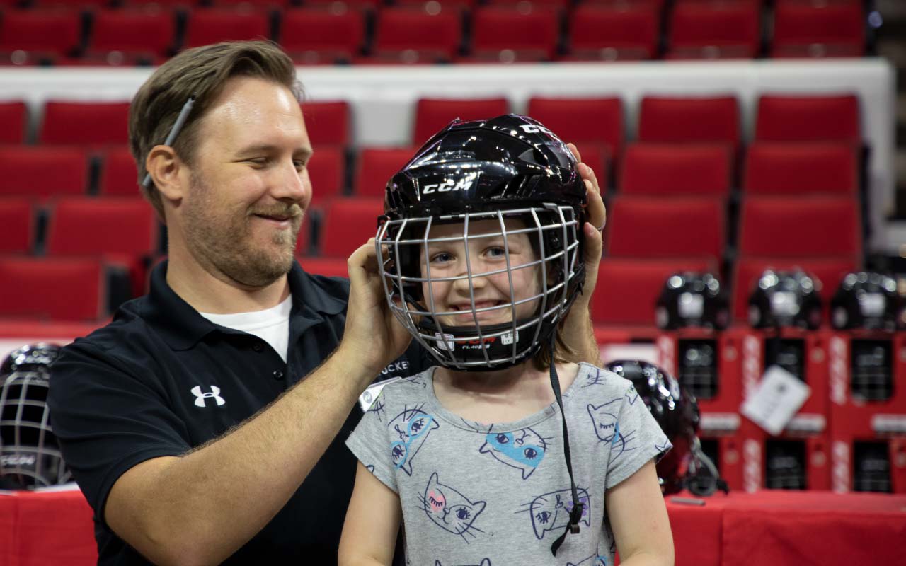 How does everyone feel about shiny helmets? : r/hockey