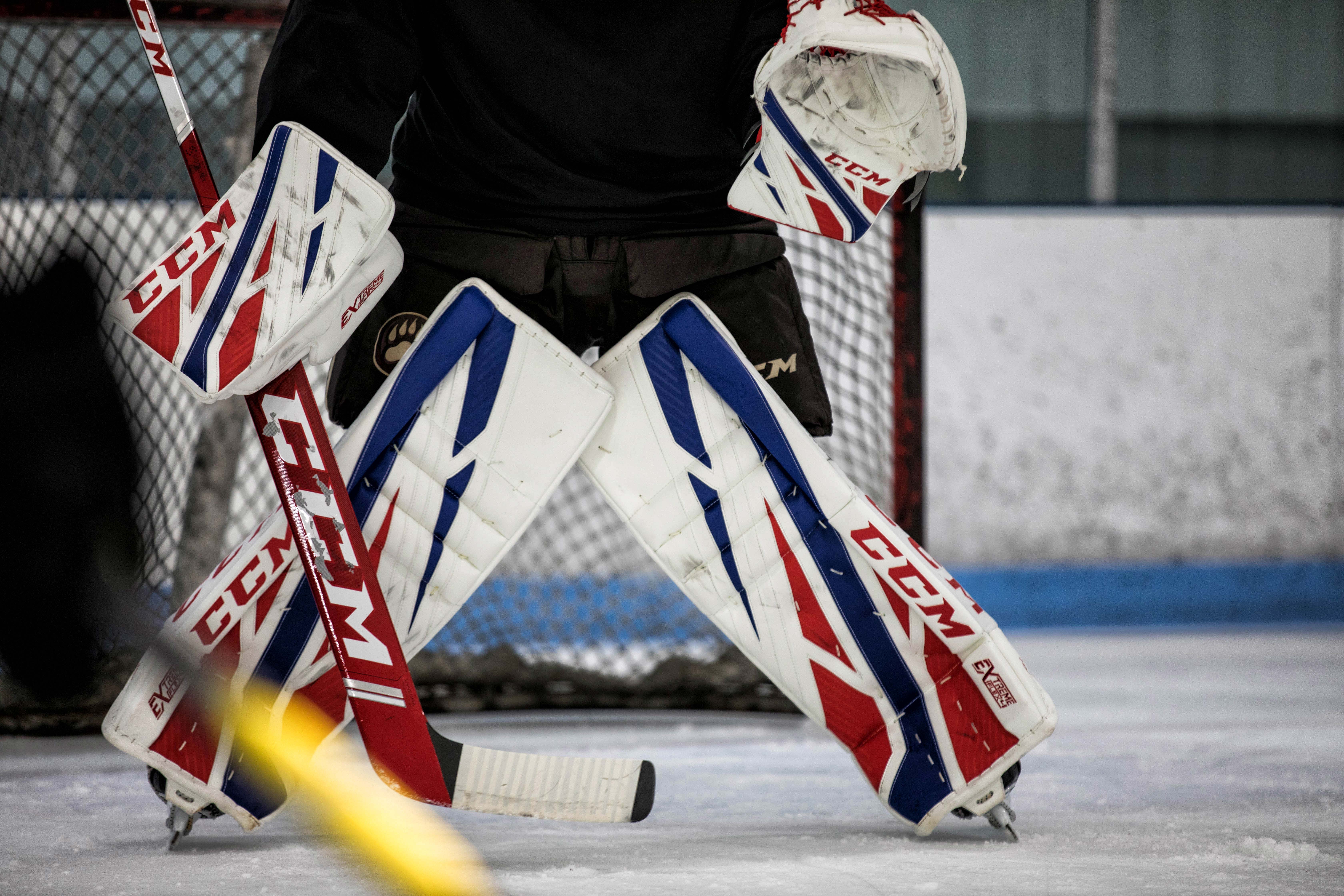 five hole hockey jerseys